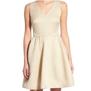 Vineyard Vines Fit & Flare Metallic Gold Mini Cocktail Dress - Size 2